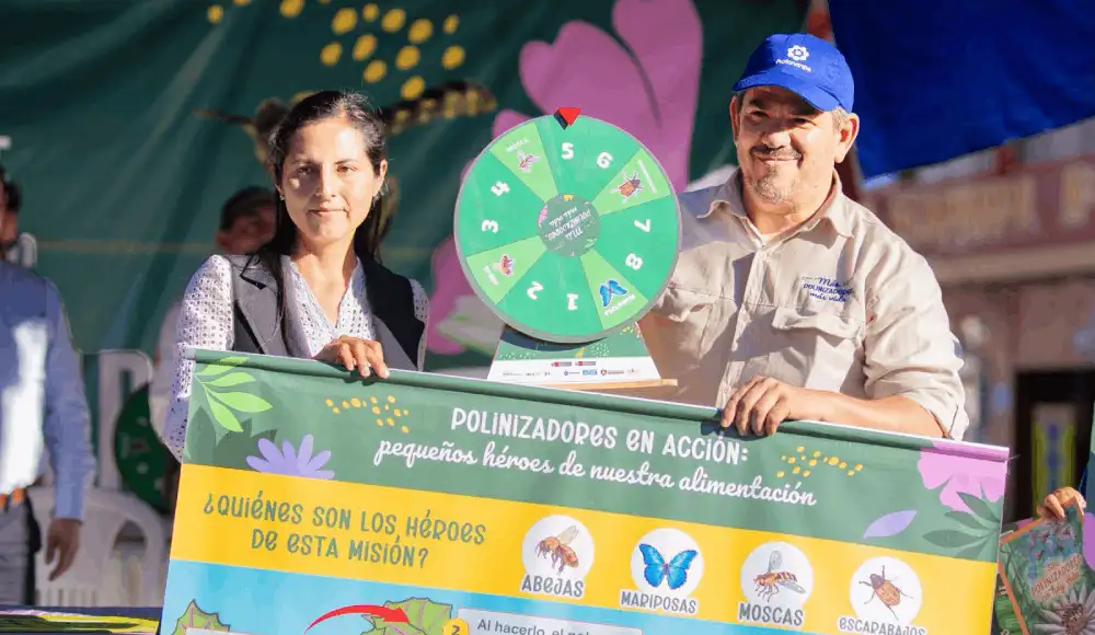 Lanzan campaña nacional para proteger a los insectos polinizadores.