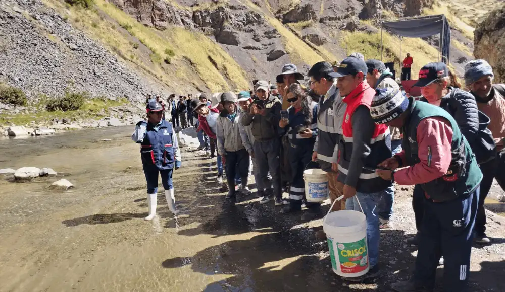 Huancavelica fortalece la acuicultura con repoblamiento de especies.