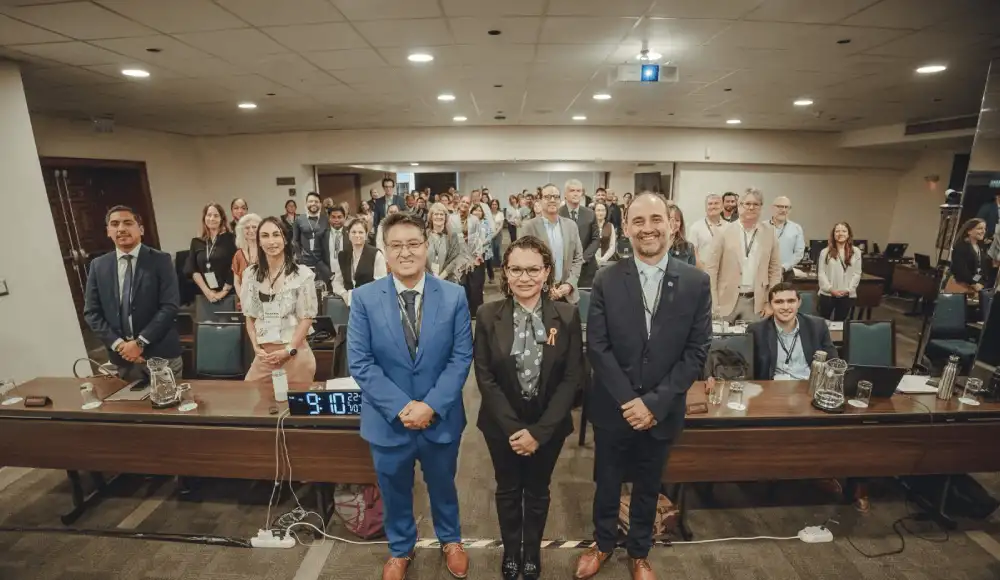 Líderes regionales en Lima proponen una nueva arquitectura financiera para salvar la Amazonía. Líderes regionales en Lima proponen una nueva arquitectura financiera para salvar la Amazonía.