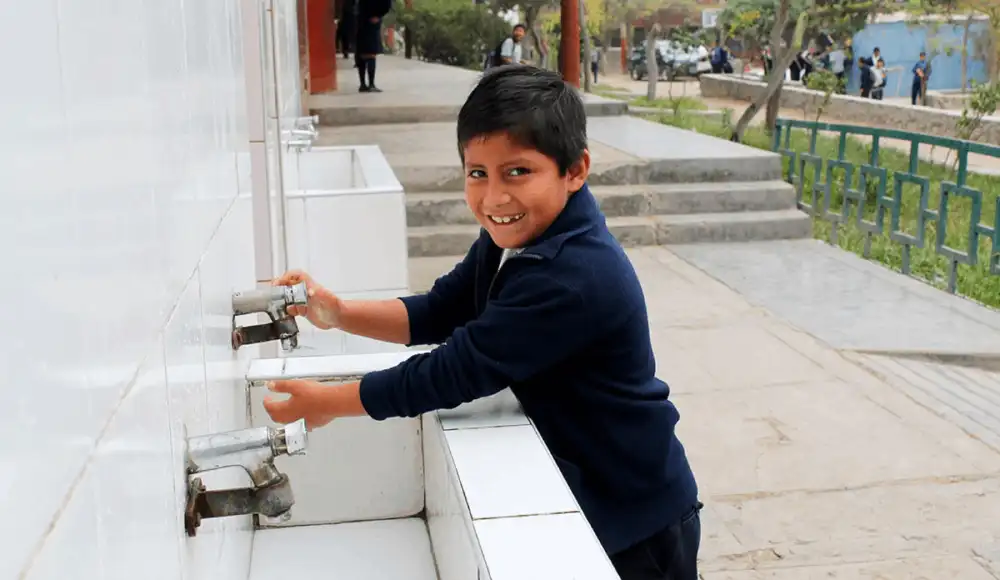 Más de 300 escolares impulsan el cuidado del agua en Moquegua.