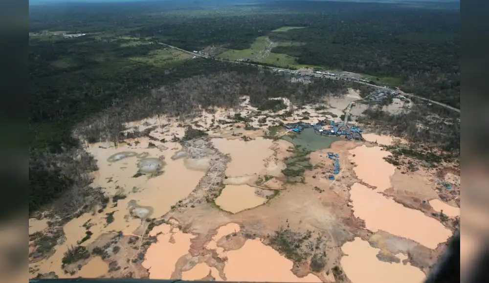Estrategia integral frente a El Niño y lucha contra la minería ilegal marcan la nueva agenda del Minam y Sernanp Estrategia integral frente a El Niño y lucha contra la minería ilegal marcan la nueva agenda del Minam y Sernanp