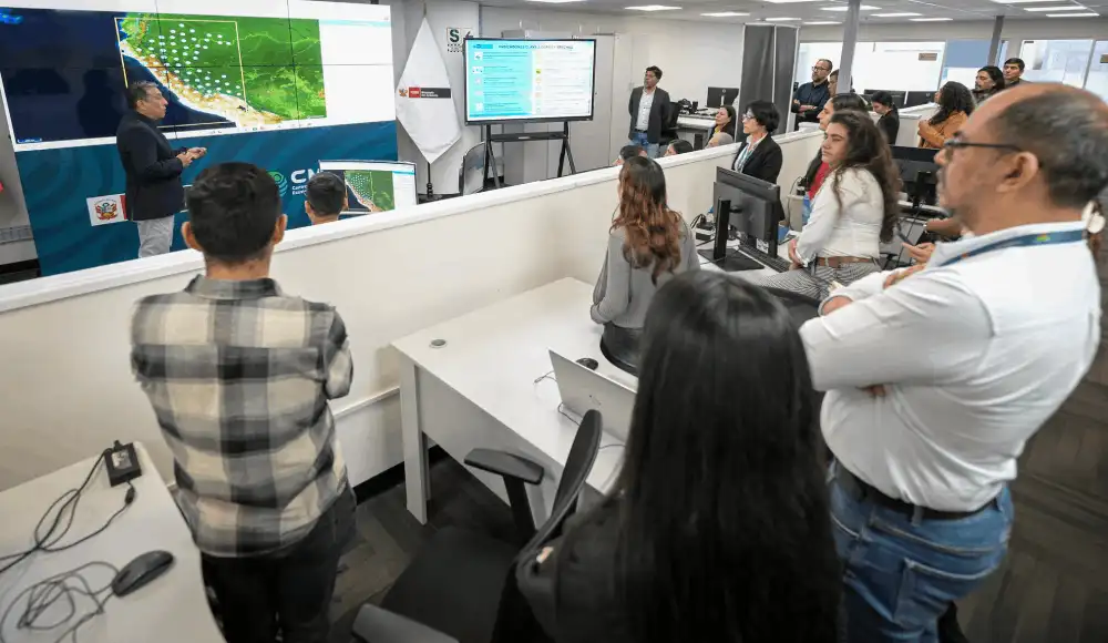 Minam y Madre de Dios refuerzan el monitoreo de bosques Minam y Madre de Dios refuerzan el monitoreo de bosques