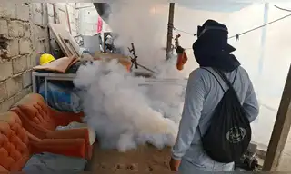 Viviendas de Piura son fumigadas para combatir el dengue