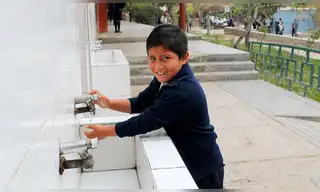 Escolares se movilizan por cuidado del agua en Moquegua