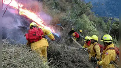 Más guardaparques se capacitan contra incendios forestales Más guardaparques se capacitan contra incendios forestales