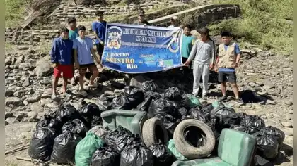 Ucayali retira 700 kilos de residuos de riberas amazónicas Ucayali retira 700 kilos de residuos de riberas amazónicas