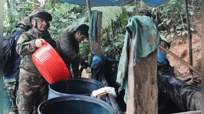 Golpe al narcotráfico: PNP destruye megalaboratorio en Loreto Golpe al narcotráfico: PNP destruye megalaboratorio en Loreto