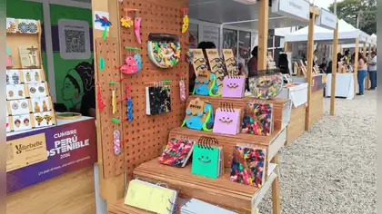 Recicloso: Transformando residuos plásticos en arte, juego y conciencia ambiental
