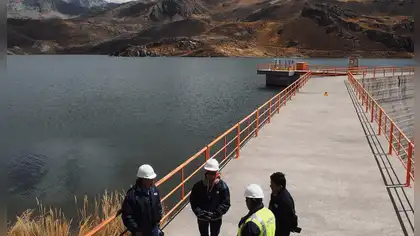 ANA evalúa cinco lagunas de Junín ante riesgos para el agua ANA evalúa cinco lagunas de Junín ante riesgos para el agua
