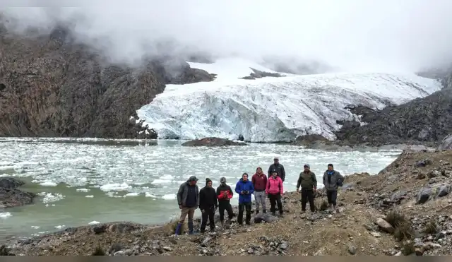 Glaciares serán vigiladas con nuevo centro de monitoreo Glaciares serán vigiladas con nuevo centro de monitoreo